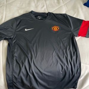 Manchester United training top